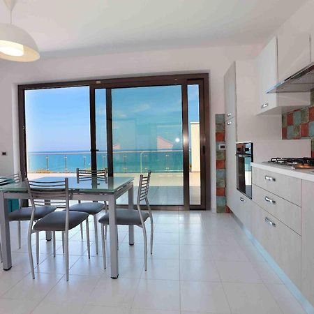 Il Gabbiano - Case Vacanze Capo dʼOrlando Exterior foto
