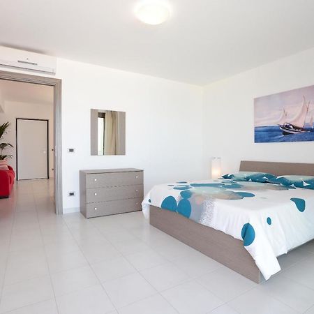 Il Gabbiano - Case Vacanze Capo dʼOrlando Exterior foto